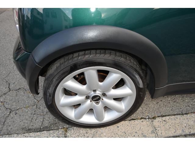 ＭＩＮＩ クーパーＳ　コンバーチブル　スーパーチャージャー　禁煙車　ミラー型ドラレコバックカメラ　ＥＴＣ　１７インチアルミ　ＨＩＤライト　キーレスキー（29枚目）