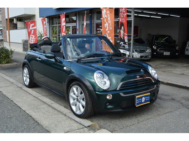 ＭＩＮＩ クーパーＳ　コンバーチブル　スーパーチャージャー　禁煙車　ミラー型ドラレコバックカメラ　ＥＴＣ　１７インチアルミ　ＨＩＤライト　キーレスキー（47枚目）