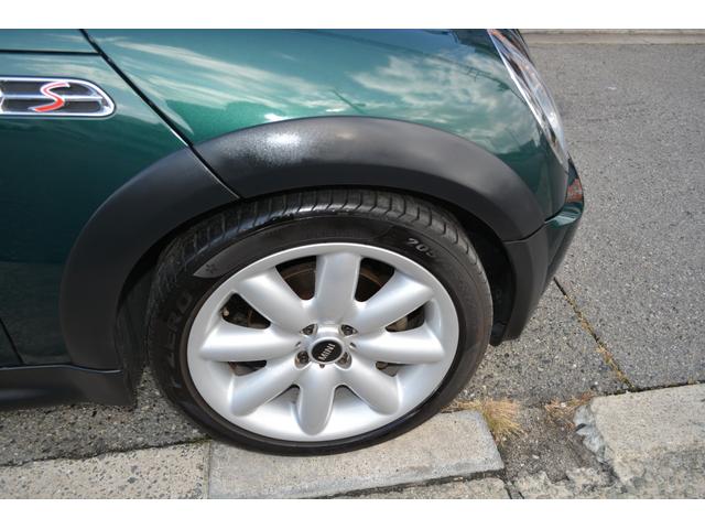 ＭＩＮＩ クーパーＳ　コンバーチブル　スーパーチャージャー　禁煙車　ミラー型ドラレコバックカメラ　ＥＴＣ　１７インチアルミ　ＨＩＤライト　キーレスキー（63枚目）