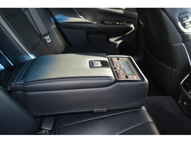 ＧＳ ＧＳ４５０ｈ　バージョンＬ　禁煙車　サンルーフ　純正ナビ　フルセグテレビ　バックカメラ　ＥＴＣ　スマートキー　ＬＥＤライト　黒革シート　電動リヤサンシェード　クルーズコントロール（26枚目）