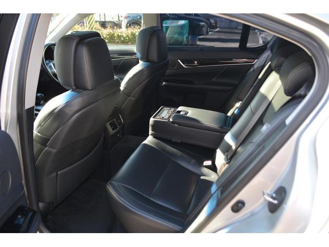 ＧＳ ＧＳ４５０ｈ　バージョンＬ　禁煙車　サンルーフ　純正ナビ　フルセグテレビ　バックカメラ　ＥＴＣ　スマートキー　ＬＥＤライト　黒革シート　電動リヤサンシェード　クルーズコントロール（35枚目）