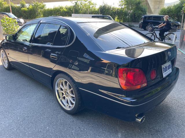 アリスト Ｖ３００　ＥＴＣ　オートクルーズコントロール　ＴＶ　アルミホイール　オートライト　ＨＩＤ　ＡＴ　キーレスエントリー　盗難防止システム　パワーシート　記録簿　衝突安全ボディ　ＡＢＳ　ＥＳＣ　エアコン（17枚目）