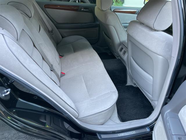 アリスト Ｖ３００　ＥＴＣ　オートクルーズコントロール　ＴＶ　アルミホイール　オートライト　ＨＩＤ　ＡＴ　キーレスエントリー　盗難防止システム　パワーシート　記録簿　衝突安全ボディ　ＡＢＳ　ＥＳＣ　エアコン（28枚目）
