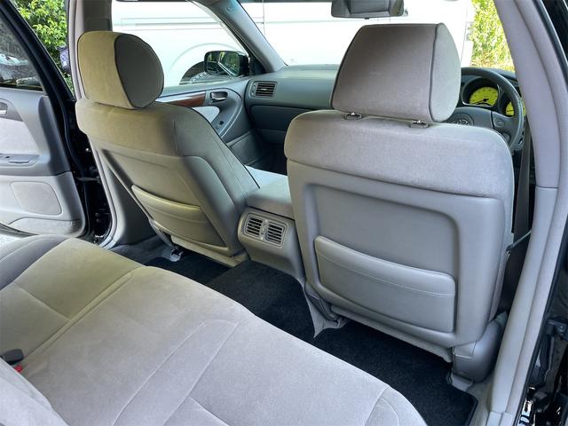 アリスト Ｖ３００　ＥＴＣ　オートクルーズコントロール　ＴＶ　アルミホイール　オートライト　ＨＩＤ　ＡＴ　キーレスエントリー　盗難防止システム　パワーシート　記録簿　衝突安全ボディ　ＡＢＳ　ＥＳＣ　エアコン（34枚目）