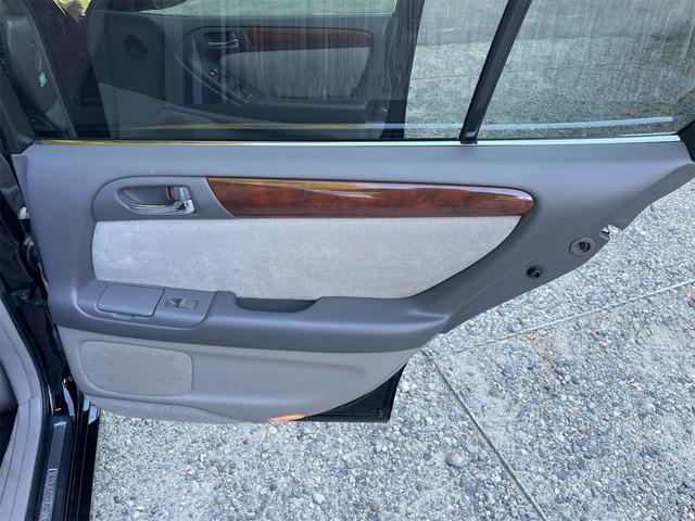 アリスト Ｖ３００　ＥＴＣ　オートクルーズコントロール　ＴＶ　アルミホイール　オートライト　ＨＩＤ　ＡＴ　キーレスエントリー　盗難防止システム　パワーシート　記録簿　衝突安全ボディ　ＡＢＳ　ＥＳＣ　エアコン（44枚目）
