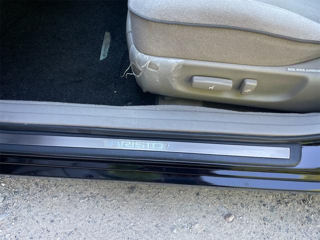 アリスト Ｖ３００　ＥＴＣ　オートクルーズコントロール　ＴＶ　アルミホイール　オートライト　ＨＩＤ　ＡＴ　キーレスエントリー　盗難防止システム　パワーシート　記録簿　衝突安全ボディ　ＡＢＳ　ＥＳＣ　エアコン（48枚目）