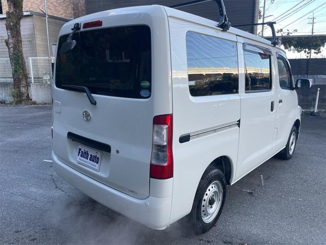 タウンエースバン ＧＬ　ＥＴＣ　バックカメラ　ＴＶ　クリアランスソナー　衝突被害軽減システム　両側スライドドア　キーレスエントリー　アイドリングストップ　電動格納ミラー　ＭＴ　ＥＳＣ　エアコン　パワーウィンドウ（5枚目）