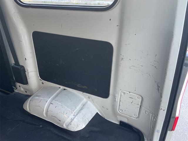 タウンエースバン ＧＬ　ＥＴＣ　バックカメラ　ＴＶ　クリアランスソナー　衝突被害軽減システム　両側スライドドア　キーレスエントリー　アイドリングストップ　電動格納ミラー　ＭＴ　ＥＳＣ　エアコン　パワーウィンドウ（50枚目）