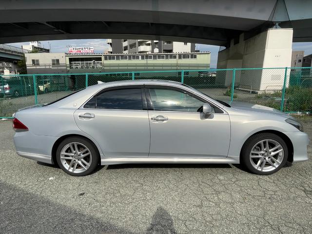 クラウン アスリート　スマキー　電動シート　メモリーシート　ドラレコ　ＥＴＣ　フルセグ　クルーズコントロール　バックカメラ（6枚目）