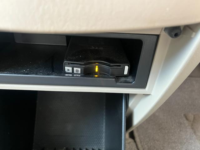 キーレス　ナビ　両側電動スライドドア　ＥＴＣ　アルミ