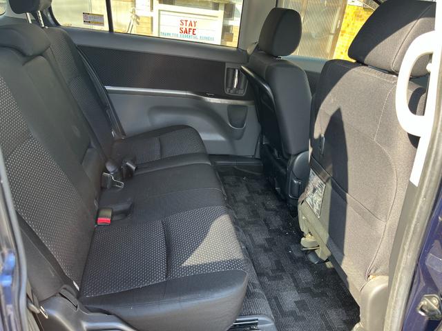 アイシス プラタナ　Ｕセレクション　ＴＶ・Ｂｌｕｅｔｏｏｔｈ・両側電動スライドドア・ＥＴＣ・フリップダンモニター・バックカメラ（15枚目）