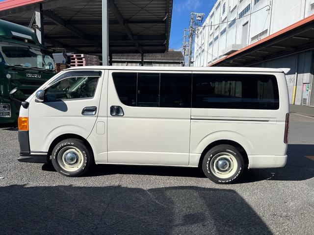 ハイエースバン スーパーＧＬ　ナビ　ＴＶ　ＥＴＣ　キーレス　ディーンクロスカントリーアルミ（6枚目）