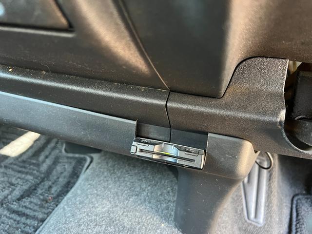 ハイエースバン スーパーＧＬ　ナビ　ＴＶ　ＥＴＣ　キーレス　ディーンクロスカントリーアルミ（25枚目）