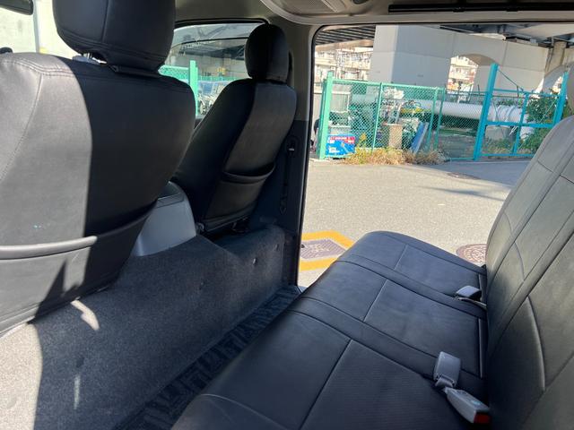 ハイエースバン スーパーＧＬ　ナビ　ＴＶ　ＥＴＣ　キーレス　ディーンクロスカントリーアルミ（27枚目）