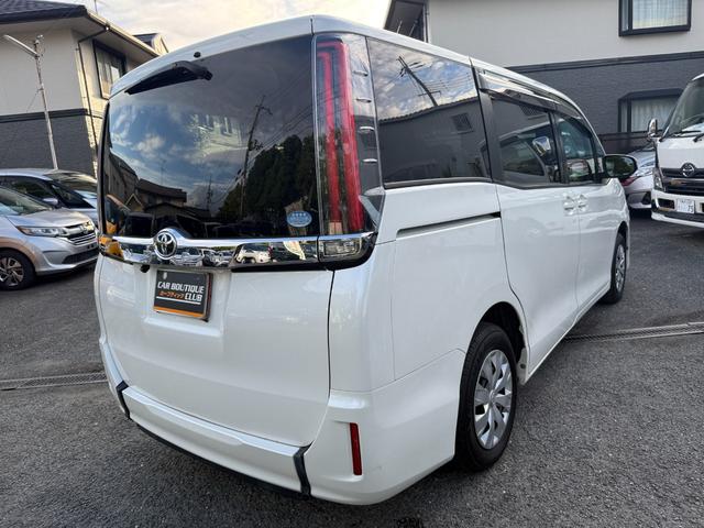 ノア X 2.0Xウェルキャブ スロープII3rdシート付 左側パワースライドドア ウインチリモコン 三菱ナビ バックカメラ クルーズコントロール キーレス 電動格納ミラー オートライト フルセグ エアバッグ(8枚目)