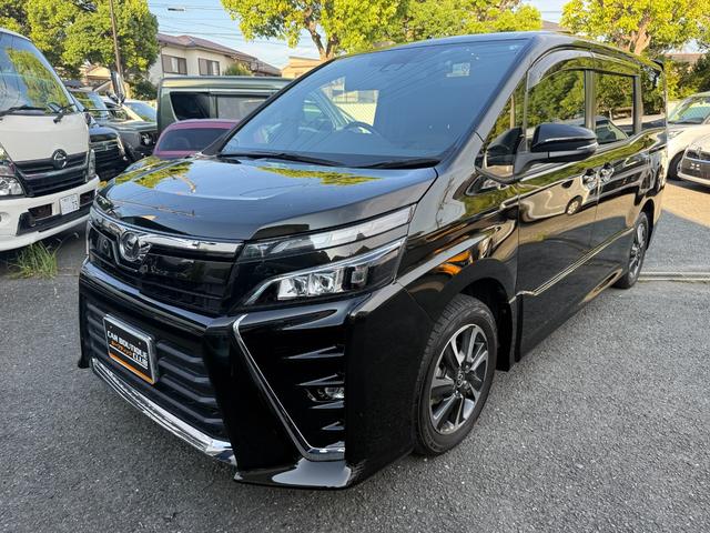 ヴォクシー 　２．０ＺＳウェルキャブ　スロープＩ車いす１脚　両側電動スライドドア　トヨタセーフティセンス　タイプ１車椅子１脚　アルパインナビ　後席モニター　スマートキー　ＥＴＣ車載器　クルーズコントロール　ドラレコ（4枚目）