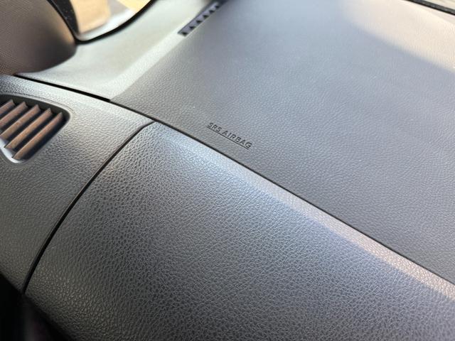 ヴォクシー 　２．０ＺＳウェルキャブ　スロープＩ車いす１脚　両側電動スライドドア　トヨタセーフティセンス　タイプ１車椅子１脚　アルパインナビ　後席モニター　スマートキー　ＥＴＣ車載器　クルーズコントロール　ドラレコ（27枚目）