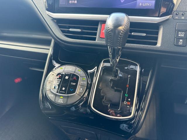 ヴォクシー 　２．０ＺＳウェルキャブ　スロープＩ車いす１脚　両側電動スライドドア　トヨタセーフティセンス　タイプ１車椅子１脚　アルパインナビ　後席モニター　スマートキー　ＥＴＣ車載器　クルーズコントロール　ドラレコ（42枚目）