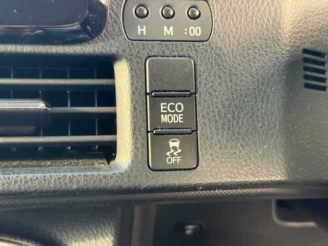 ノア Ｘ　２．０ＸウェルキャブスロープＩＩ３ｒｄシート付４ＷＤ　両側電動スライドドア　４ＷＤ　トヨタセーフティセンス　社外ナビ　ＥＴＣ車載器　ドライブレコーダー　障害物センサー　バックカメラ　ＣＤ再生（50枚目）