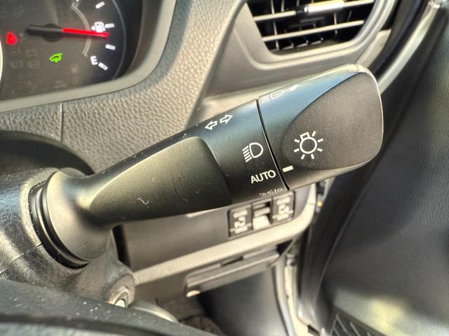 ノア Ｘ　２．０ＸウェルキャブスロープＩＩ３ｒｄシート付４ＷＤ　両側電動スライドドア　４ＷＤ　トヨタセーフティセンス　社外ナビ　ＥＴＣ車載器　ドライブレコーダー　障害物センサー　バックカメラ　ＣＤ再生（51枚目）