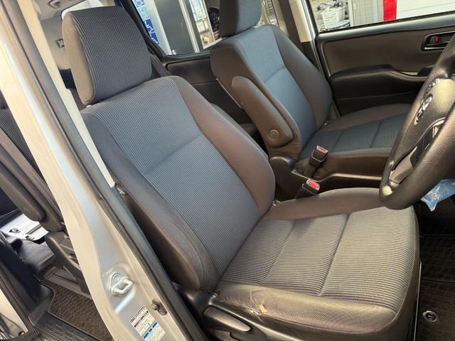 ノア Ｘ　２．０ＸウェルキャブスロープＩＩ３ｒｄシート付４ＷＤ　両側電動スライドドア　４ＷＤ　トヨタセーフティセンス　社外ナビ　ＥＴＣ車載器　ドライブレコーダー　障害物センサー　バックカメラ　ＣＤ再生（53枚目）