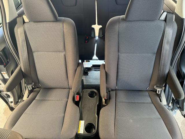 ノア Ｘ　２．０ＸウェルキャブスロープＩＩ３ｒｄシート付４ＷＤ　両側電動スライドドア　４ＷＤ　トヨタセーフティセンス　社外ナビ　ＥＴＣ車載器　ドライブレコーダー　障害物センサー　バックカメラ　ＣＤ再生（57枚目）