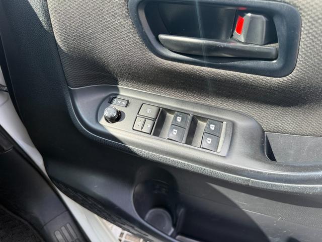 ノア X 2.0Xウェルキャブ スロープII3rdシート付 オートステップ 片側電動スライドドア トヨタセーフティセンス カロッツェリアナビ クルーズコントロール バックカメラ ETC車載器 LEDヘッドライト(35枚目)