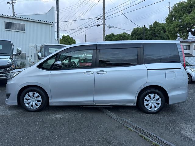 ノア X 2.0XウェルキャブスロープII3rdシート付4WD 助手席リフトアップシート ウインチリモコン 両側電動スライドドア 社外ナビ クルーズコントロール クリアランスソナー ドラレコ バックカメラ(5枚目)