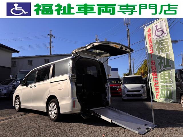 ヴォクシー X 2.0Xウェルキャブ スロープII3rdシート付 左側電動スライドドア 純正ナビ ドライブレコーダー オートクルーズコントロール ETC車載器 バックカメラ USB Bluetooth接続(2枚目)