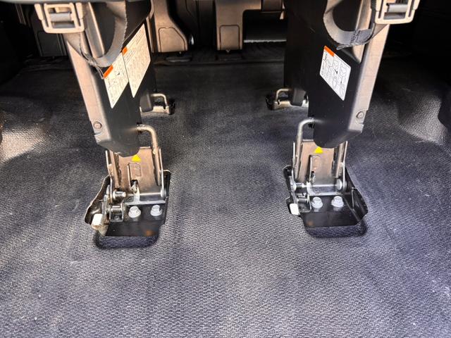 ヴォクシー X 2.0Xウェルキャブ スロープII3rdシート付 左側電動スライドドア 純正ナビ ドライブレコーダー オートクルーズコントロール ETC車載器 バックカメラ USB Bluetooth接続(23枚目)