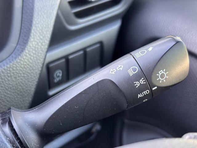 ヴォクシー X 2.0Xウェルキャブ スロープII3rdシート付 左側電動スライドドア 純正ナビ ドライブレコーダー オートクルーズコントロール ETC車載器 バックカメラ USB Bluetooth接続(41枚目)