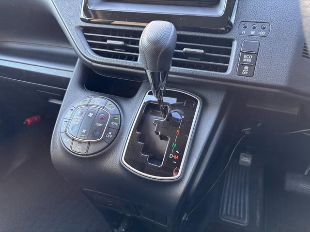 ヴォクシー X 2.0Xウェルキャブ スロープII3rdシート付 左側電動スライドドア 純正ナビ ドライブレコーダー オートクルーズコントロール ETC車載器 バックカメラ USB Bluetooth接続(43枚目)