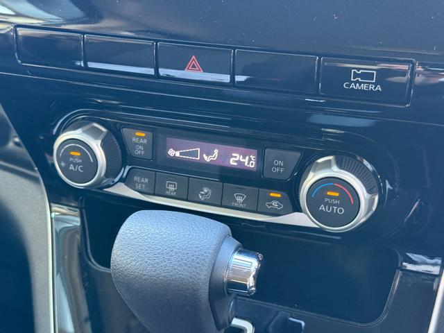 セレナ B 2.0B助手席スライドアップシート アラウンドビューモニター 前後ドラレコ 両側スライドドア ブラインドスポットモニター スマートキー プッシュスタート オートライト バックカメラ 集中ドアロック(27枚目)