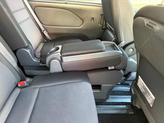 セレナ B 2.0B助手席スライドアップシート アラウンドビューモニター 前後ドラレコ 両側スライドドア ブラインドスポットモニター スマートキー プッシュスタート オートライト バックカメラ 集中ドアロック(47枚目)