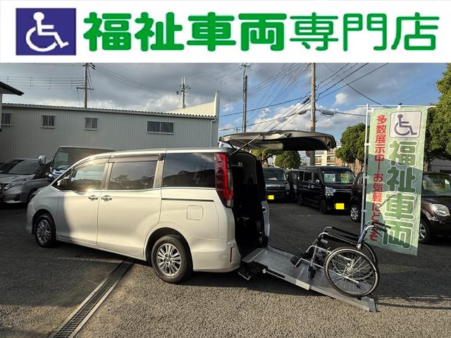 55:トヨタ エスクァイア 車いす2台乗車可能な福祉車両を入荷しました★人気のタイプIです!お気軽にお申し付けください!072−775−5001
