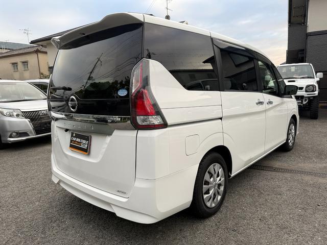 セレナ Ｂ　２．０Ｂ送迎タイプ　オートステップ仕様　助手席リフトアップシート付　補助席　ディスプレイオーディオ　バックカメラ　エマージェンシーブレーキ　オートライト　電動格納ミラー　ＣＤ　ＤＶＤ　両側スライドドア（8枚目）