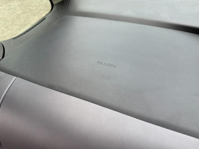 セレナ Ｂ　２．０Ｂ送迎タイプ　オートステップ仕様　助手席リフトアップシート付　補助席　ディスプレイオーディオ　バックカメラ　エマージェンシーブレーキ　オートライト　電動格納ミラー　ＣＤ　ＤＶＤ　両側スライドドア（28枚目）