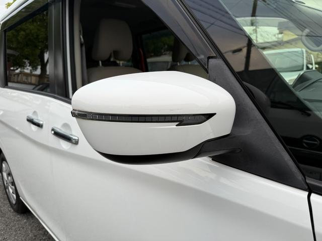 セレナ Ｂ　２．０Ｂ送迎タイプ　オートステップ仕様　助手席リフトアップシート付　補助席　ディスプレイオーディオ　バックカメラ　エマージェンシーブレーキ　オートライト　電動格納ミラー　ＣＤ　ＤＶＤ　両側スライドドア（48枚目）