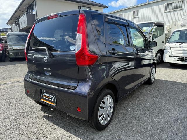 デイズ Ｊ　６６０Ｊアンシャンテ助手席回転シート　助手席スライドアップシート　オーディオ　電動格納ミラー　キーレス　運転席・助手席エアバッグ　パワーウインドウ　ＣＤ再生　シガーソケット（8枚目）