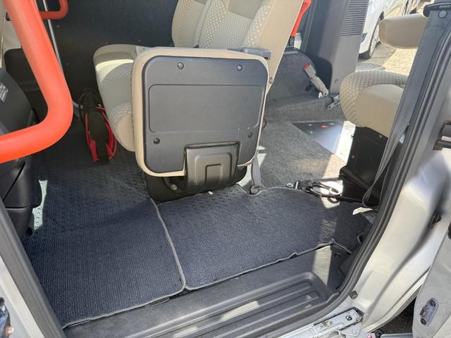 ＮＶ２００バネットバン 　助手席スライドアップ・スロープ・補助席　送迎仕様　補助席　バックカメラ　キーレス　オーディオ：ＣＢ０１Ｄ　キーレス　運転席・助手席エアバッグ（22枚目）