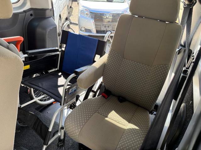 ＮＶ２００バネットバン 　助手席スライドアップ・スロープ・補助席　送迎仕様　補助席　バックカメラ　キーレス　オーディオ：ＣＢ０１Ｄ　キーレス　運転席・助手席エアバッグ（33枚目）