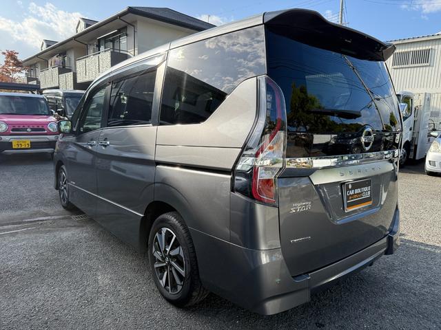 セレナ 　２．０ＨスターＶ　Ｃキャブ　スロープ車いす１名２ｎｄ　プロパイロット　アラウンドビューモニター　両側電動スライドドア　ハンズフリードア　純正ナビ　後席モニター　インテリジェンスミラー　アルミホイール（6枚目）