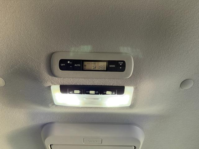 セレナ 　２．０ＨスターＶ　Ｃキャブ　スロープ車いす１名２ｎｄ　プロパイロット　アラウンドビューモニター　両側電動スライドドア　ハンズフリードア　純正ナビ　後席モニター　インテリジェンスミラー　アルミホイール（51枚目）