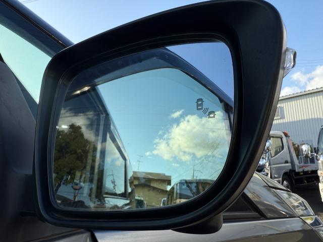 セレナ 　２．０ＨスターＶ　Ｃキャブ　スロープ車いす１名２ｎｄ　プロパイロット　アラウンドビューモニター　両側電動スライドドア　ハンズフリードア　純正ナビ　後席モニター　インテリジェンスミラー　アルミホイール（61枚目）