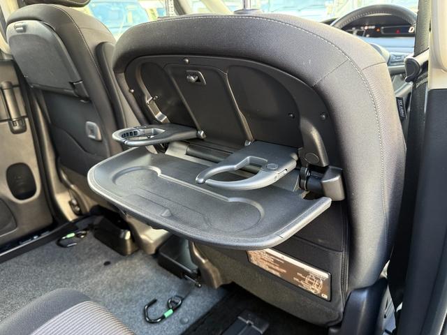 セレナ 　２．０ＨスターＶ　Ｃキャブ　スロープ車いす１名２ｎｄ　プロパイロット　アラウンドビューモニター　両側電動スライドドア　ハンズフリードア　純正ナビ　後席モニター　インテリジェンスミラー　アルミホイール（65枚目）