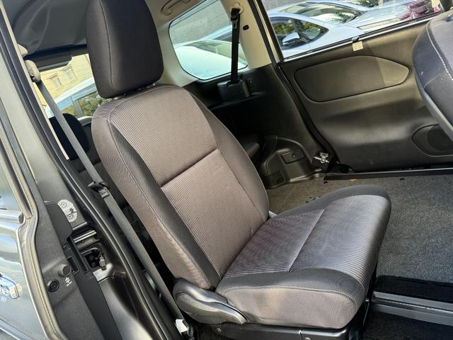 セレナ 　２．０ＨスターＶ　Ｃキャブ　スロープ車いす１名２ｎｄ　プロパイロット　アラウンドビューモニター　両側電動スライドドア　ハンズフリードア　純正ナビ　後席モニター　インテリジェンスミラー　アルミホイール（69枚目）