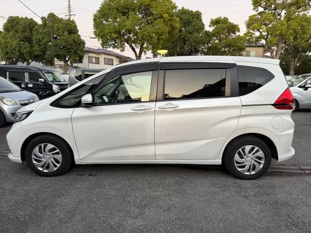 フリード＋ Ｇ・ホンダセンシング　１．５Ｇホンダセンシング車いす仕様車　スロープ　福祉車両　両側電動スライドドア　ギャザーズナビ　純正ドライブレコーダー　アダプティブクルーズコントロール　バックカメラ　スマートキー　プッシュスタート式（5枚目）