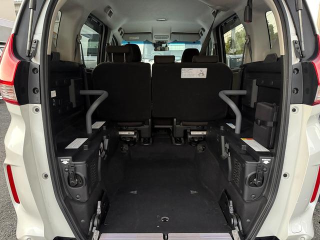 フリード＋ Ｇ・ホンダセンシング　１．５Ｇホンダセンシング車いす仕様車　スロープ　福祉車両　両側電動スライドドア　ギャザーズナビ　純正ドライブレコーダー　アダプティブクルーズコントロール　バックカメラ　スマートキー　プッシュスタート式（17枚目）