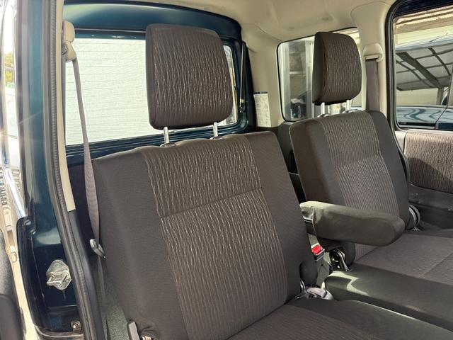 アトレーワゴン 　リヤシートリフト　ＳＡＩＩＩ　ディスプレイオーディオ　障害物センサー　ＣＤ　ＤＶＤ　両側スライドドア　電動格納ミラー　ＬＥＤヘッドライト　アイドリングストップ　オートマチックハイビーム　フロアマット（38枚目）