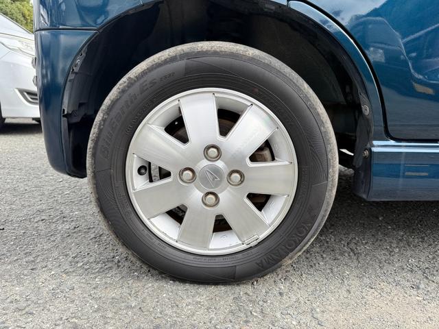 アトレーワゴン 　リヤシートリフト　ＳＡＩＩＩ　ディスプレイオーディオ　障害物センサー　ＣＤ　ＤＶＤ　両側スライドドア　電動格納ミラー　ＬＥＤヘッドライト　アイドリングストップ　オートマチックハイビーム　フロアマット（51枚目）